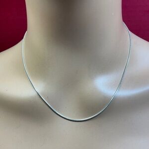Sterling Silver Italian Snake 🐍 Chain. 18 inches long